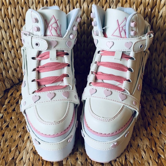 New Qozmo Pink 💕Heart Bondage Platform Sneakers - Picture 2 of 8